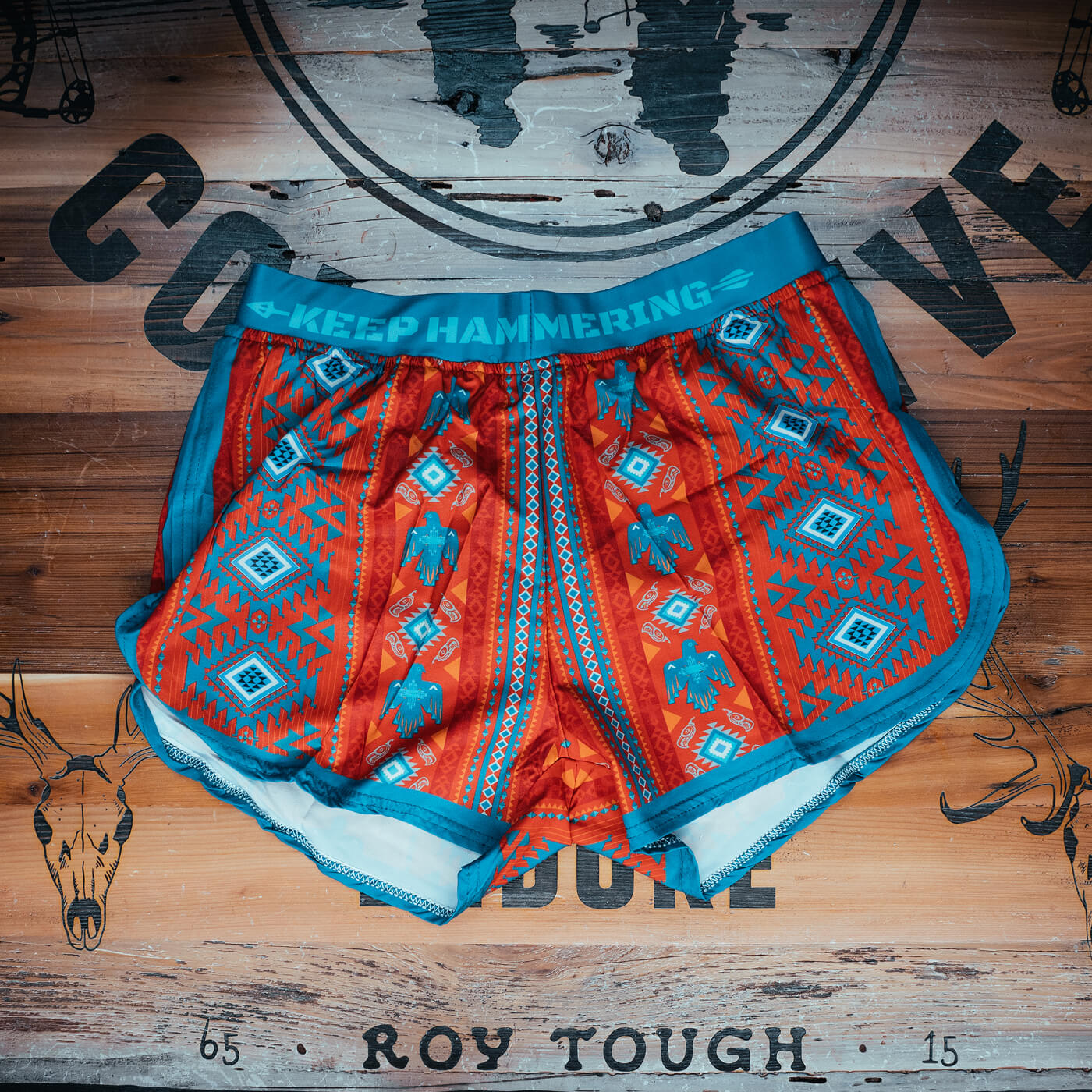 STRIDER AZTEC SHORTS