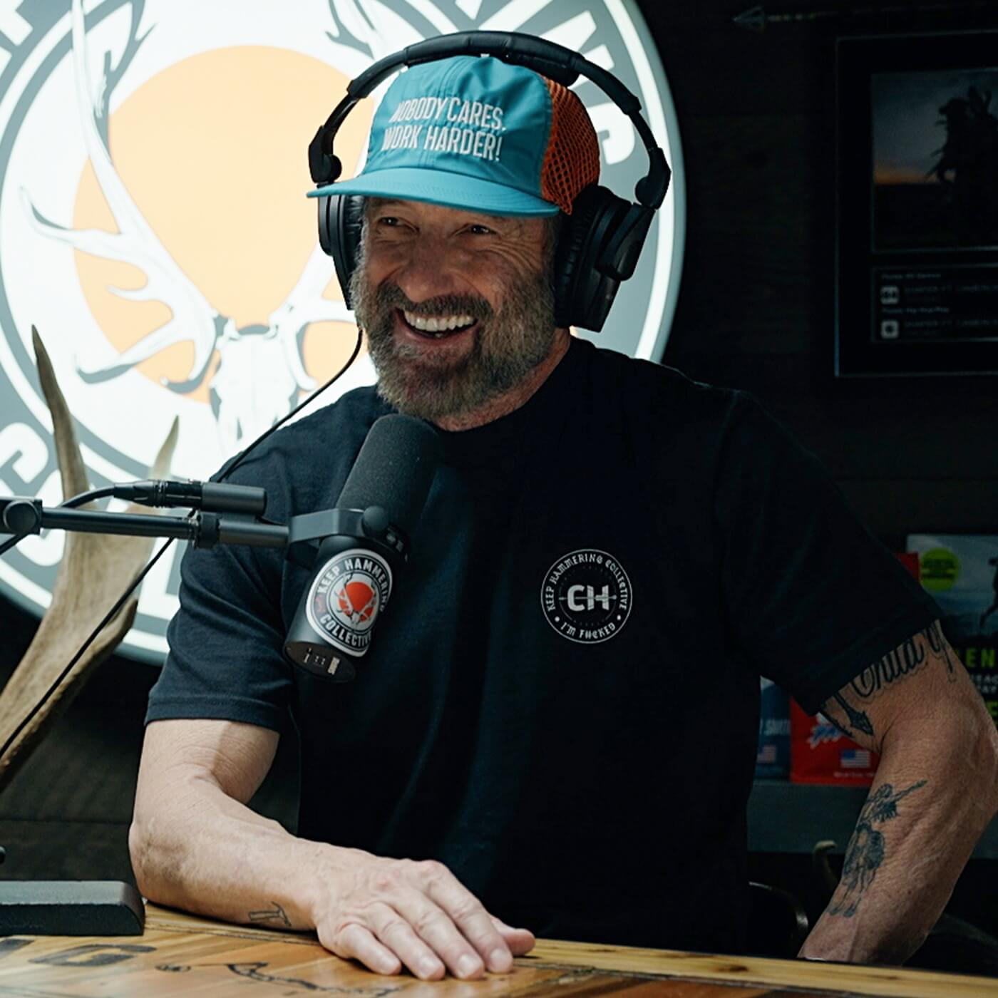 NOBODY CARES OG TEMPO HAT