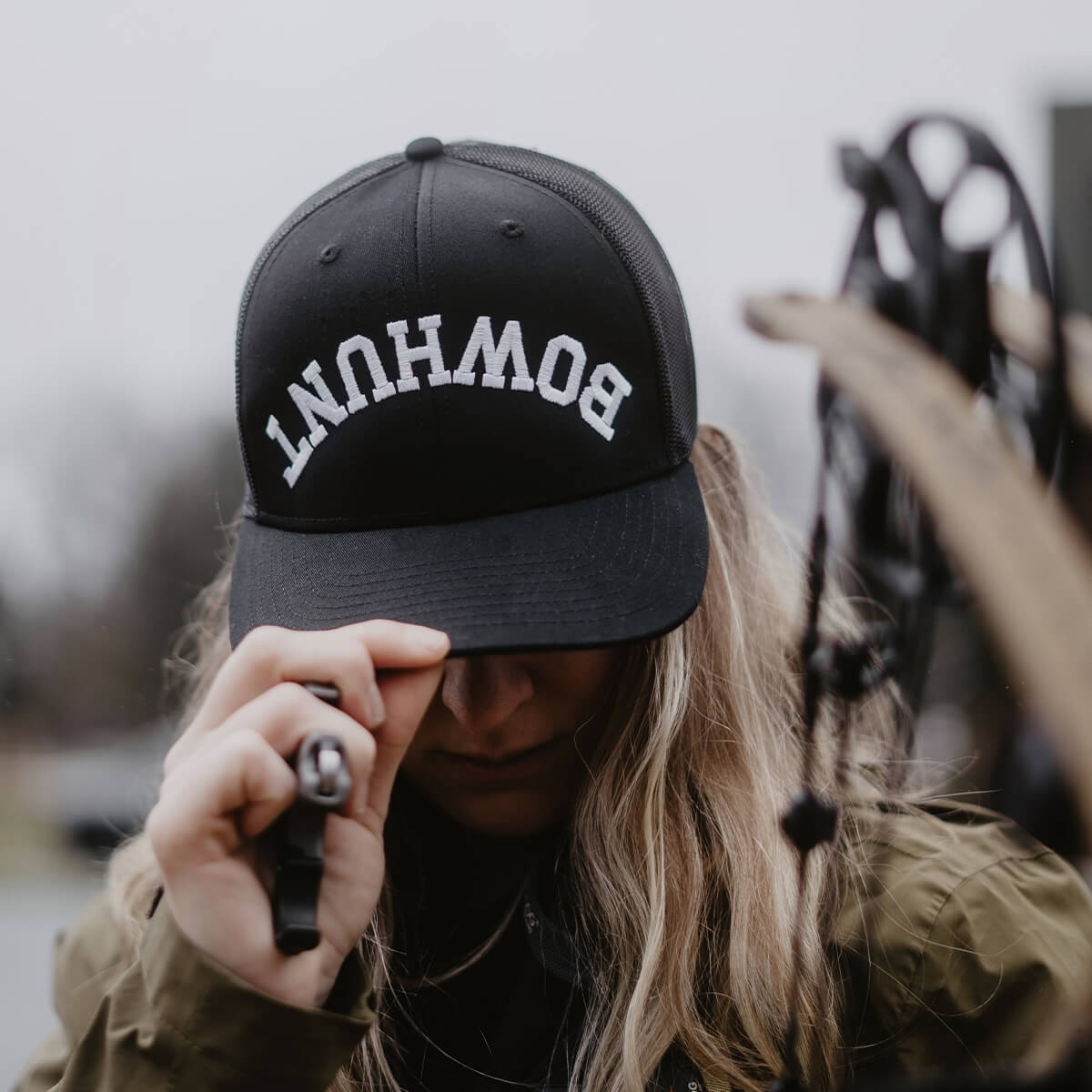 REVERSE BOWHUNT HAT