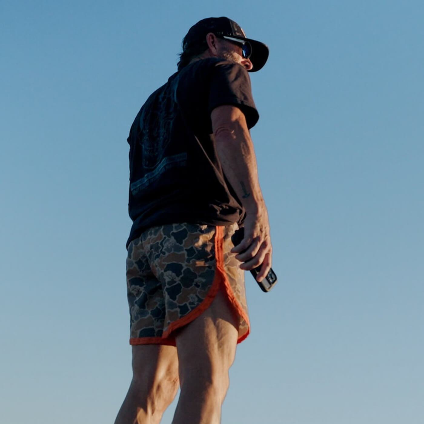 ELK CAMO STRIDER SHORTS