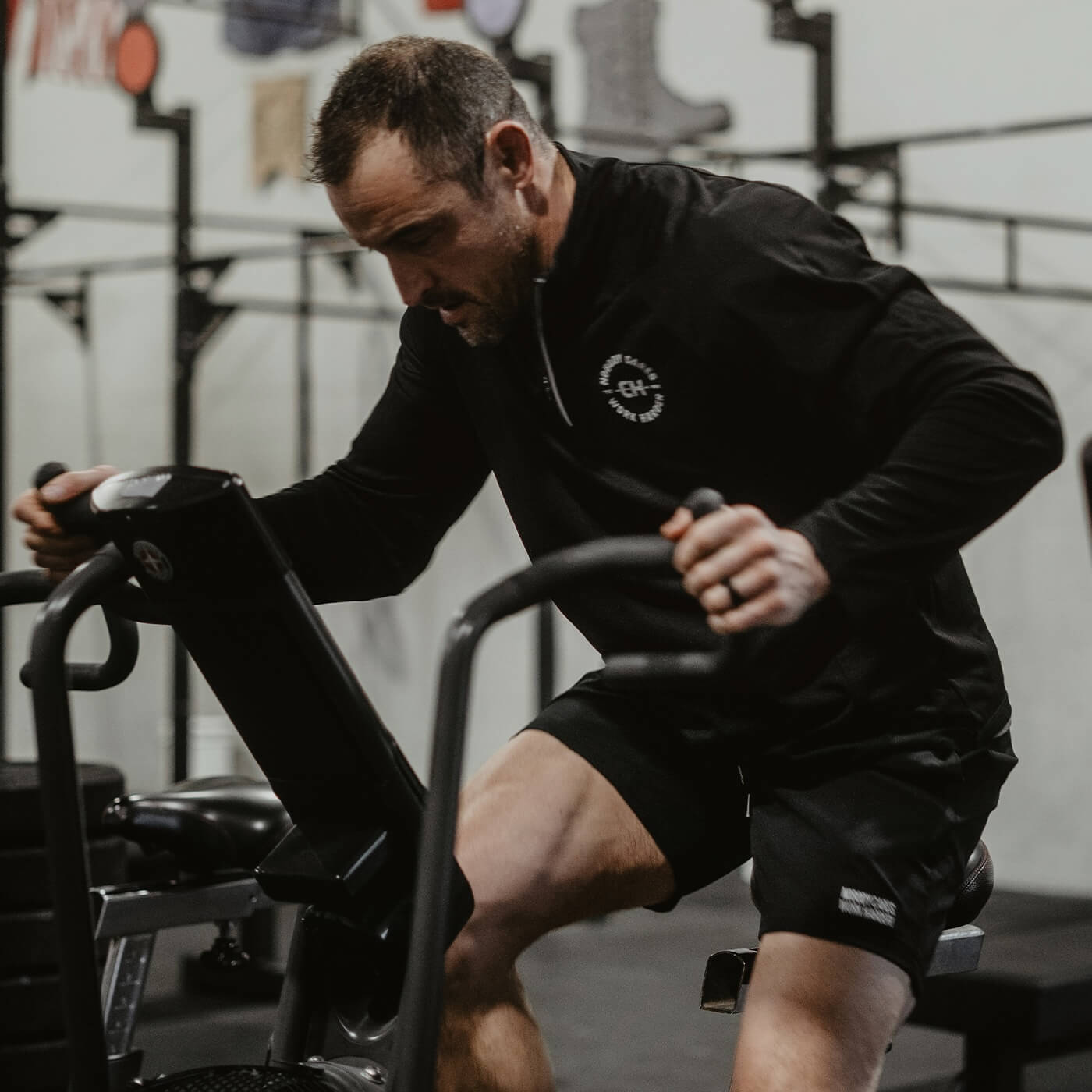 NOBODY CARES PERFORMANCE 1/4 ZIP