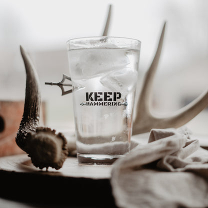 KEEP HAMMERING - 16OZ BROADHEAD GLASS